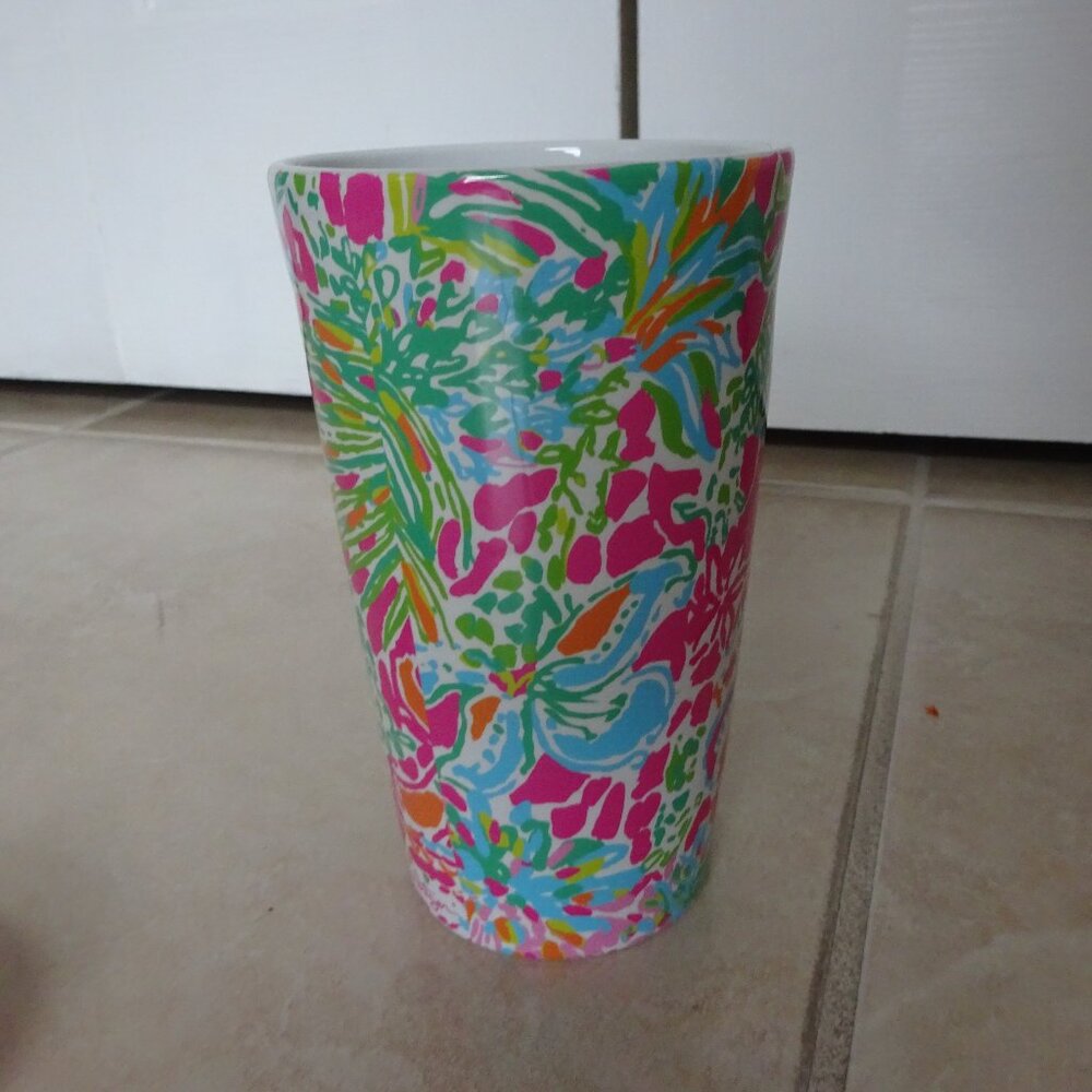 LILLY PULITZER GLASS WITH LID